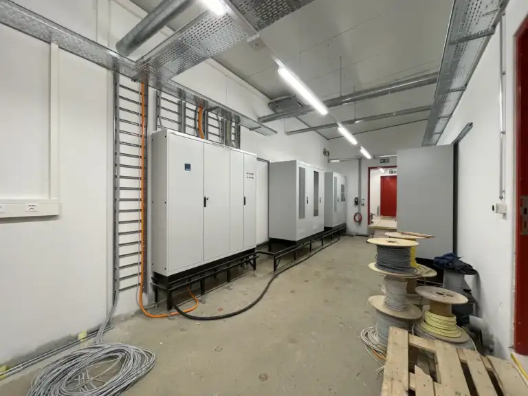 Construction d'un nouveau poste électrique des CFF à Delémont