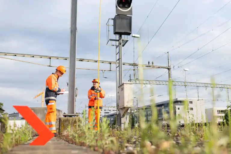 Renouvellement des lignes de contact en gare de Thoune
